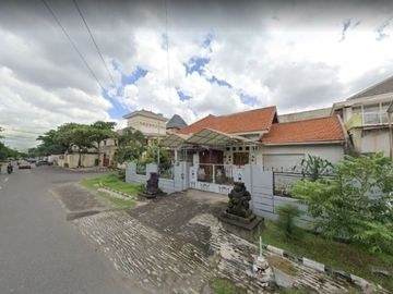 Rumah lama hitung tanah di jalan utama gayungsari harga investor hanya 14 jt an/m