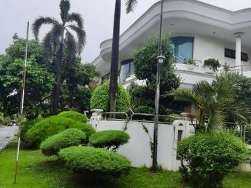 MODERNLAND TANGERANG RUMAH MEWAH AKSES JALAN LEBAR DIJUAL