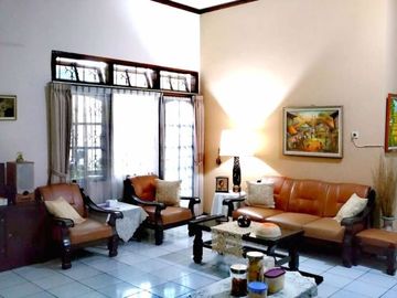 RUMAH KERTOMENANGGAL AHMAD YANI MURAH DKT WONOCOLO, WARU