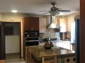 Terranostra - etapa Tarragona, Venta Hermosa casa buen metraje!!(J.Luna)