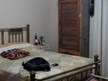 SE VENDE CASA CON GALPON ZONA PARQUE GAZZANO