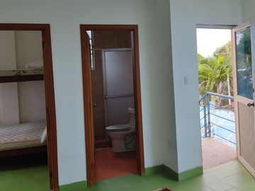 Casa en  venta en Tonsupa de 18 habitaciones con piscina - Tonsupa, Esmeraldas