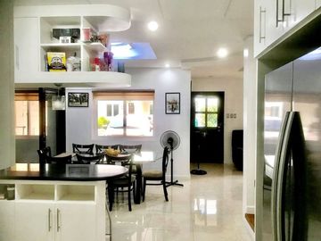 Furnished House with 4 Bedrooms for SALE in Angeles City Very Near to Clark Airport
