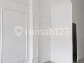 Ruko 4 lantai golf island cocok untuk cafe, resto, office