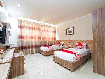 Hotel Surabaya Pusat Aktif Karaoke Meeting Kantor Siap Lanjutkan Siapa Cpt