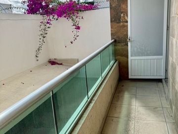 CASA EN VENTA COL. LA PAZ  CON RECÁMARA EN PB CERCA DE AV. JUÁREZ PUEBLA