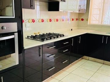 CASA EN VENTA COL. LA PAZ  CON RECÁMARA EN PB CERCA DE AV. JUÁREZ PUEBLA