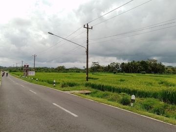 Tanah Strategis Timur UMP: Murah SHM