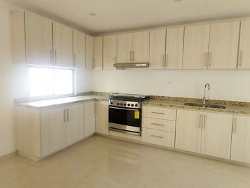 CASA EN VENTA EN FRACCIONAMIENTO EN CUAUTLANCINGO PUEBLA