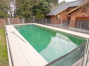 Chalet en venta en Burzaco Este
