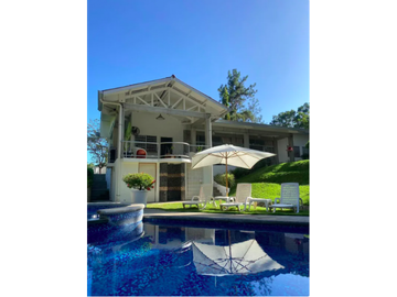 CASA DE PLAYA CON PISCINA Y AMPLIO JARDIN EN VENTA, SANTA CLARA (6)