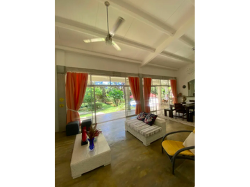 CASA DE PLAYA CON PISCINA Y AMPLIO JARDIN EN VENTA, SANTA CLARA (6)