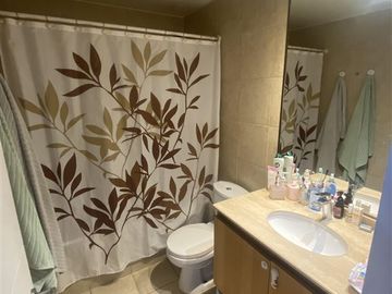 Departamento en Venta en Irarrazaval con Montenegro