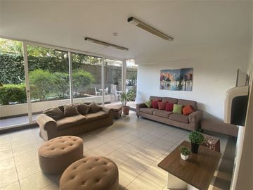 Departamento en Venta en Irarrazaval con Montenegro