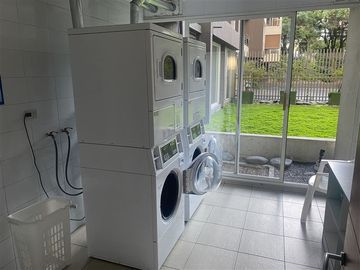 Departamento en Venta en Irarrazaval con Montenegro