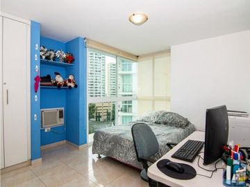 VENDO APARTAMENTO PH ELMARE