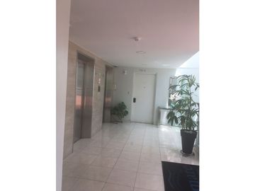 VENDO APARTAMENTO PH ELMARE