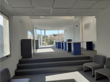 LOCAL EN VENTA EN LOMAS DE SAN ISIDRO
