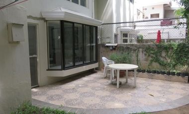 House for rent in Cebu City, Gated close to malls in Banilad