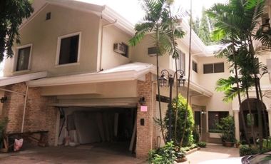 House for rent in Cebu City, Gated close to malls in Banilad