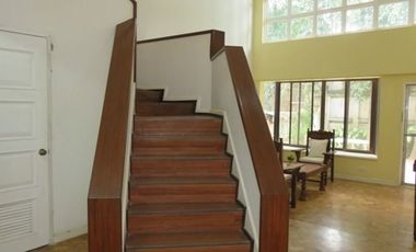 House for rent in Cebu City, Gated close to malls in Banilad