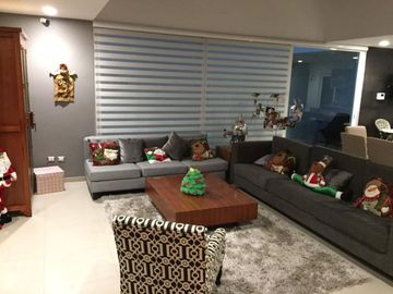 Se Vende Casa en Cañadas del Lago, Roof Garden, Terreno 222 m2, de LUJO !