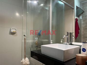 SAN BORJA ALQUILER BONITO DUPLEX VACIO DE 196 M2 MUY BIEN UBICADO EN LA AV ROUSSEAU CERCA A LAS AVENIDAS JAVIER PRADO, LAS ARTES NORTE Y SAN BORJA NOR