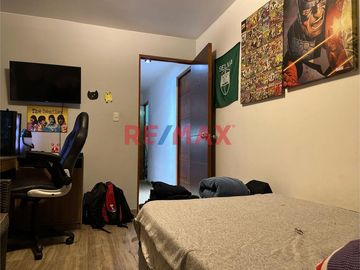 SAN BORJA ALQUILER BONITO DUPLEX VACIO DE 196 M2 MUY BIEN UBICADO EN LA AV ROUSSEAU CERCA A LAS AVENIDAS JAVIER PRADO, LAS ARTES NORTE Y SAN BORJA NOR