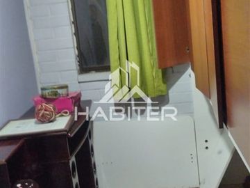 Casa en venta de 4 dorm. en Maipú