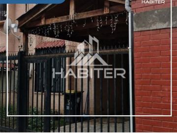 Casa en venta de 4 dorm. en Maipú