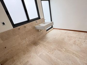 CASA EN VENTA EN SIERRAZUL SLP
