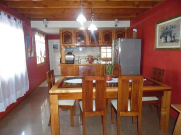 casa linda, grande en la villa san javier, peñaflor