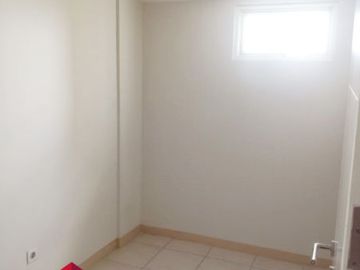 Dijual Apartemen Springlake 3BR View Pool