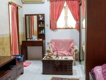 Rumah Dihuni Terawat 1.5 Lantai di Cinere Depok, 2628