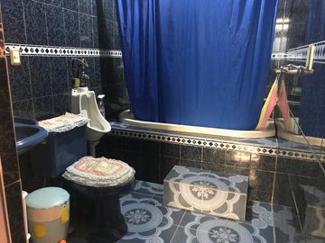 CASA CON NAVE EN VENTA  EN SANTIAGUITO TENANGO