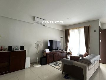 Rumah 3 Lantai Ada Taman Hadap Selatan Di Sektor 9 UT 18329
