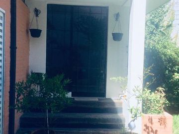 Casa PH en venta en Lanus Este