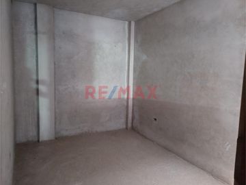 Venta De Terreno Con Multifamiliar De 3 Pisos – Urb. Covidunt, Trujillo
