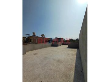 Venta De Terreno Con Multifamiliar De 3 Pisos – Urb. Covidunt, Trujillo