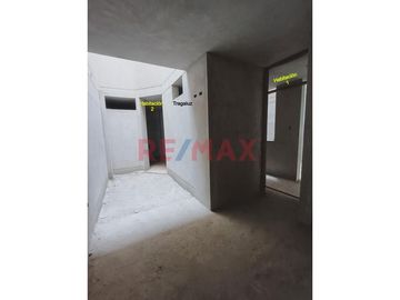 Venta De Terreno Con Multifamiliar De 3 Pisos – Urb. Covidunt, Trujillo