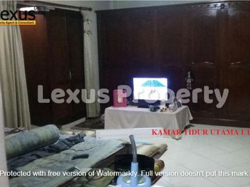 5 Bedroom House for sale