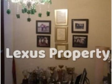 5 Bedroom House for sale