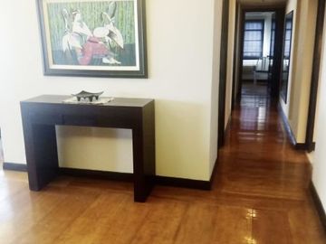 3BR UNIT for SALE at Penhurst Parkplace