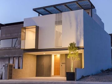 Casa en El Nuevo Refugio 266m2 de construcción, 4 habitaciones  IG
