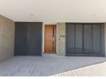 Casa en El Nuevo Refugio 266m2 de construcción, 4 habitaciones  IG