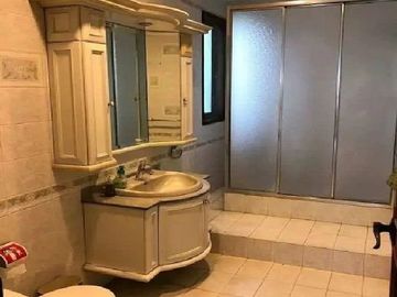 Disewakan Rumah Pondok Indah,2Lantai lokasi nyaman Big Size