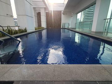 Venta Departamento  Puerto Santa Ana Edificio River Front II (GIM)