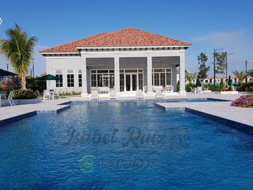 Venta de casa cerca del Riocentro Dorado y Plaza Batan, La Aurora, Guayaquil