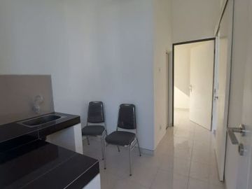 Rumah minimalis Gunung Anyar 1.3 M an