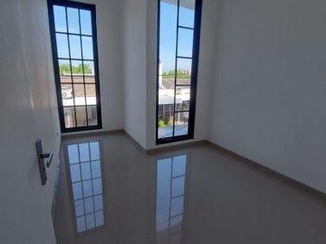 Rumah minimalis Gunung Anyar 1.3 M an